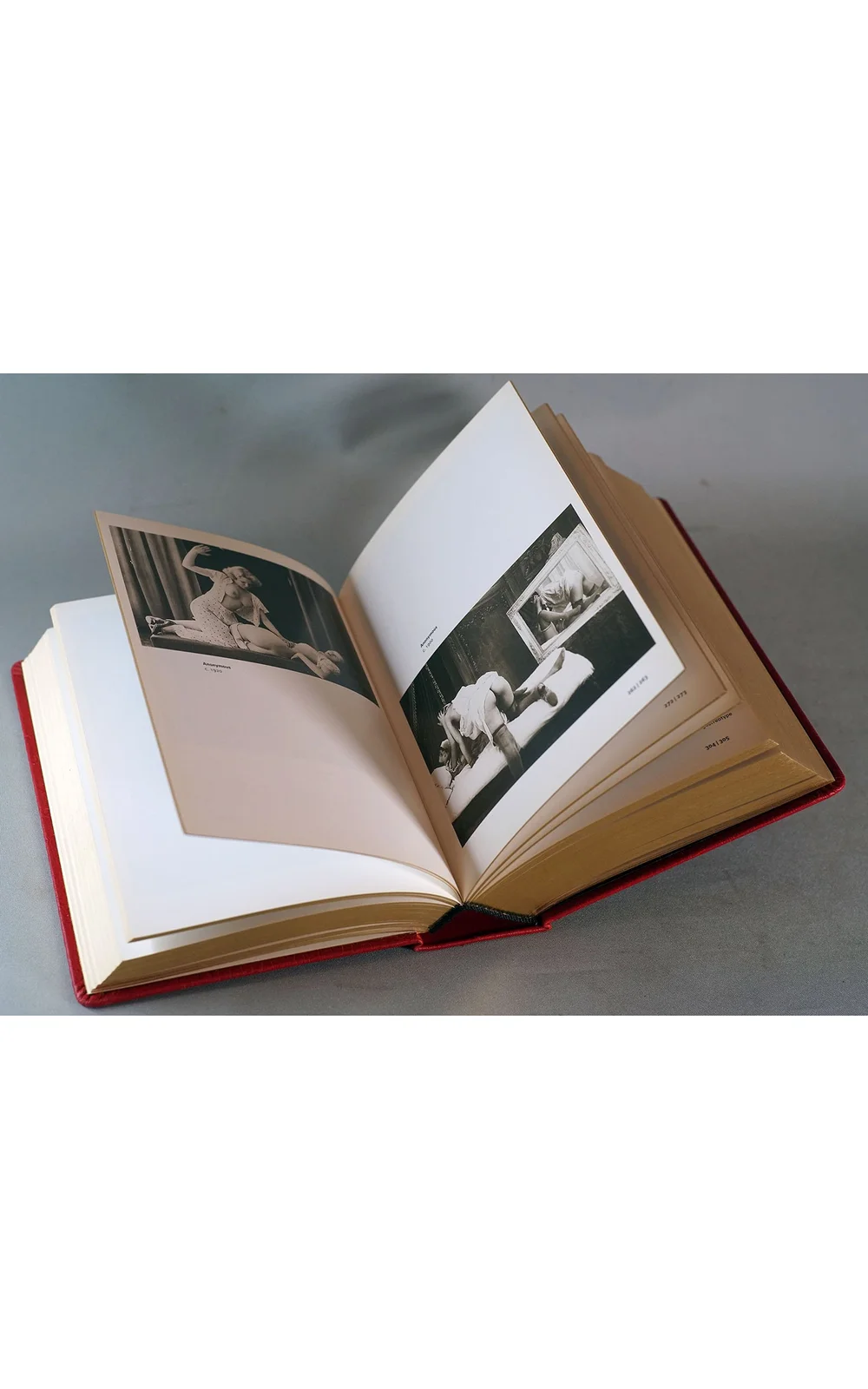 1000 NUDES Taschen — Le Centre Ville Antiquités